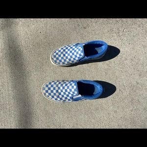 Kid blue vans